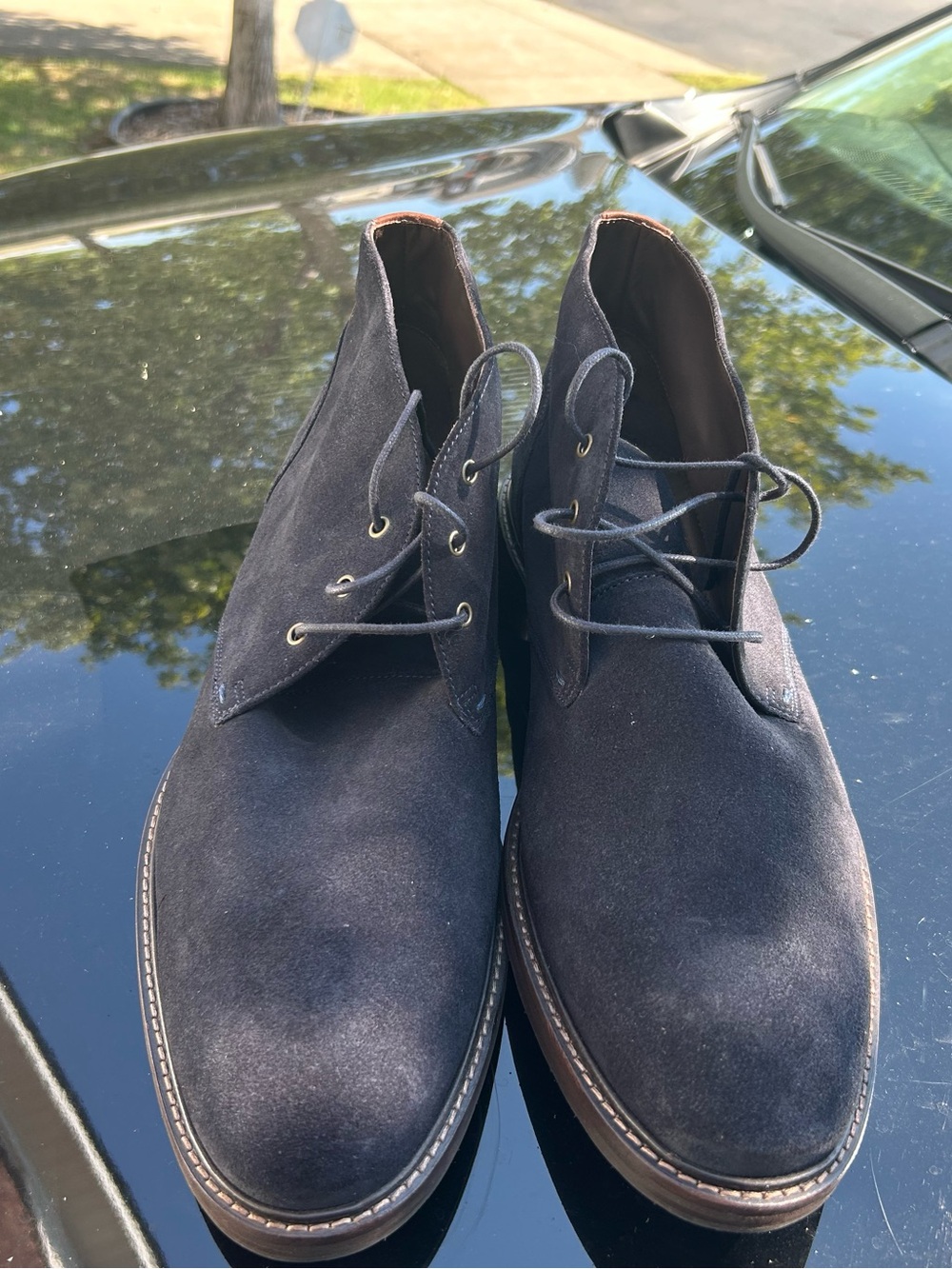 Johnston & Murphy Men's Navy Suede Chukka Boots